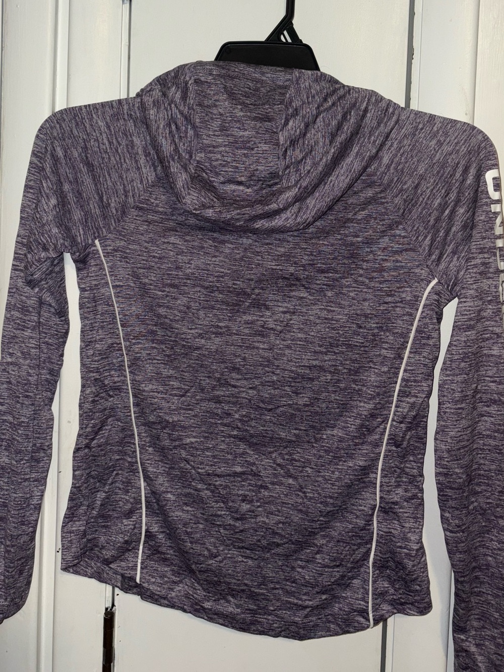 XS Under Armour Women's Heathered Purple Hooded Performance Pullover